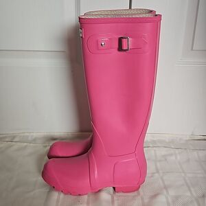 Hunter Women's Tall Rubber Waterproof Rain Boots Hot Pink 5M/ 6